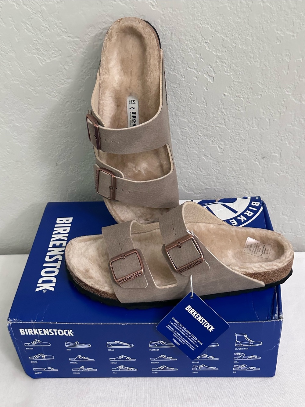 Birkenstock Arizona Shearling Slide Sandals Taupe Suede Womens 10 Mens 8 Narrow